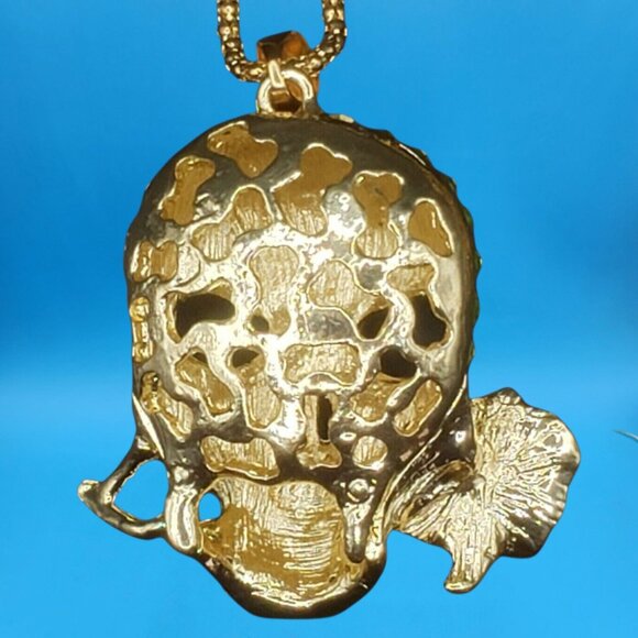 Green Rhinestone Skull Pendant Necklace w/ Red Rose – Gothic Gift Boxed Jewelry - Picture 8 of 8